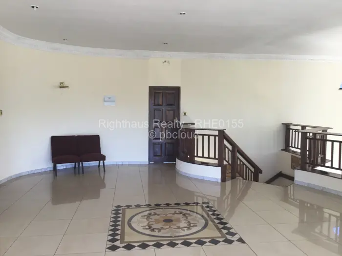 5 Bedroom House for Sale in Borrowdale, Harare