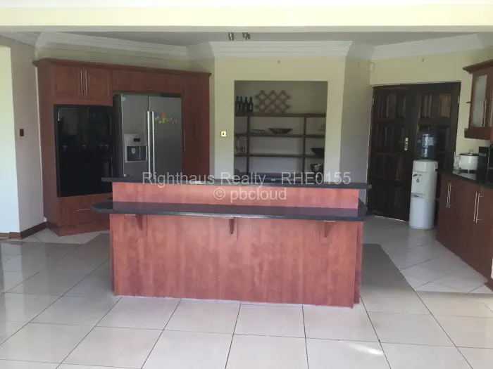 5 Bedroom House for Sale in Borrowdale, Harare