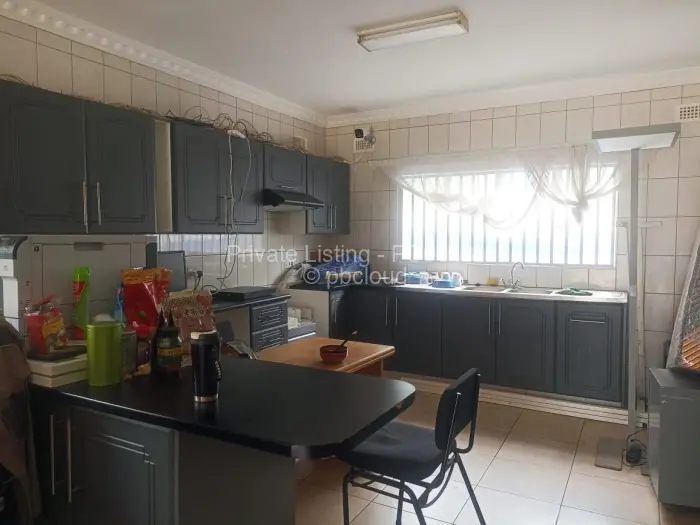 5 Bedroom House to Rent in Mount Pleasant, Harare