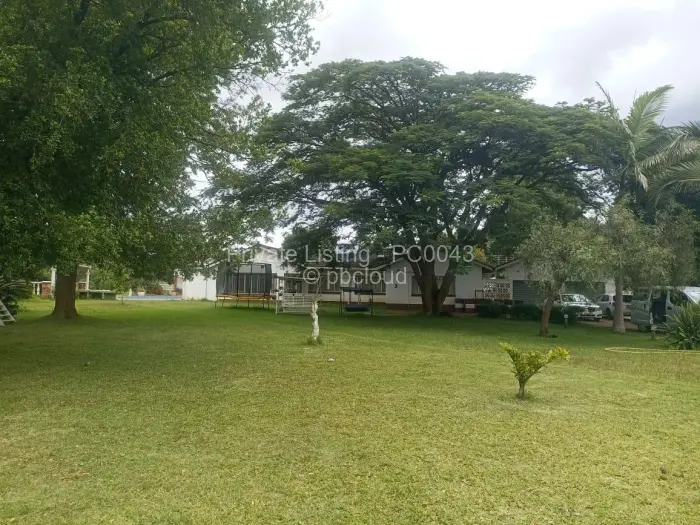 5 Bedroom House to Rent in Mount Pleasant, Harare