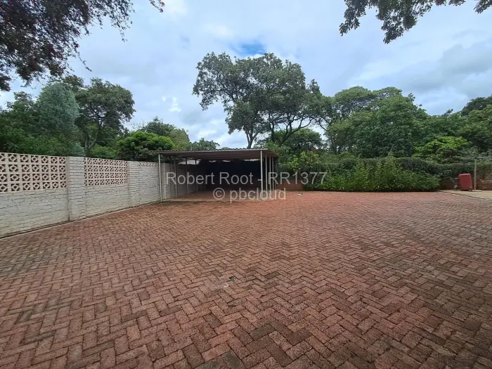 3 Bedroom House to Rent in Chisipite, Harare