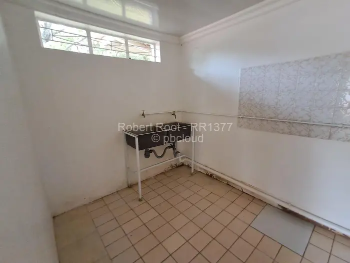 3 Bedroom House to Rent in Chisipite, Harare