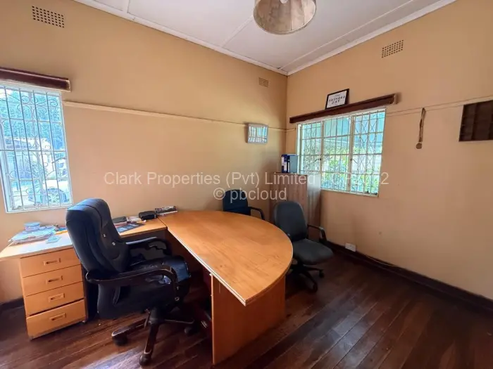 Office to Rent in Eastlea, Harare