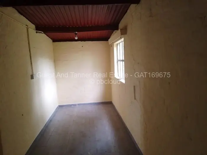 1 Bedroom House to Rent in Mabelreign, Harare
