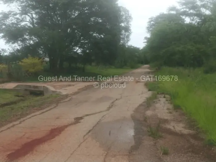 Residential Stand for Sale in Norton, Norton