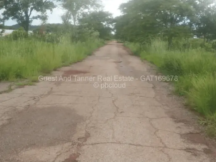 Residential Stand for Sale in Norton, Norton