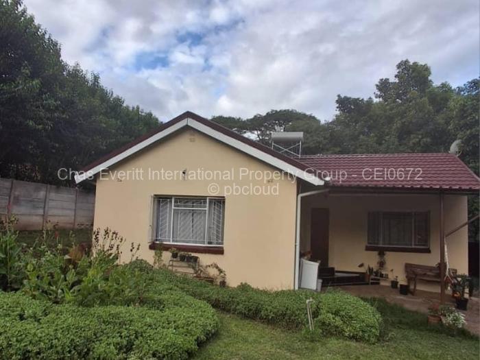 2 Bedroom Cottage/Garden Flat to Rent in Helensvale, Harare