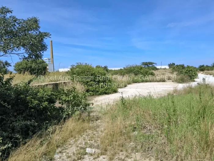 Commercial Stand for Sale in Kadoma, Kadoma