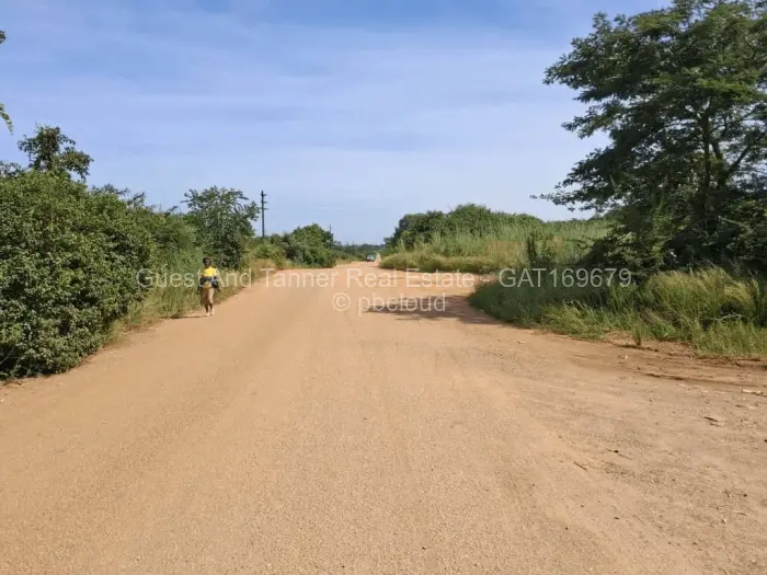 Commercial Stand for Sale in Kadoma, Kadoma