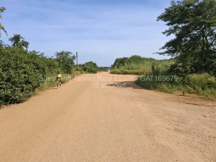 Commercial Stand for Sale in Kadoma, Kadoma