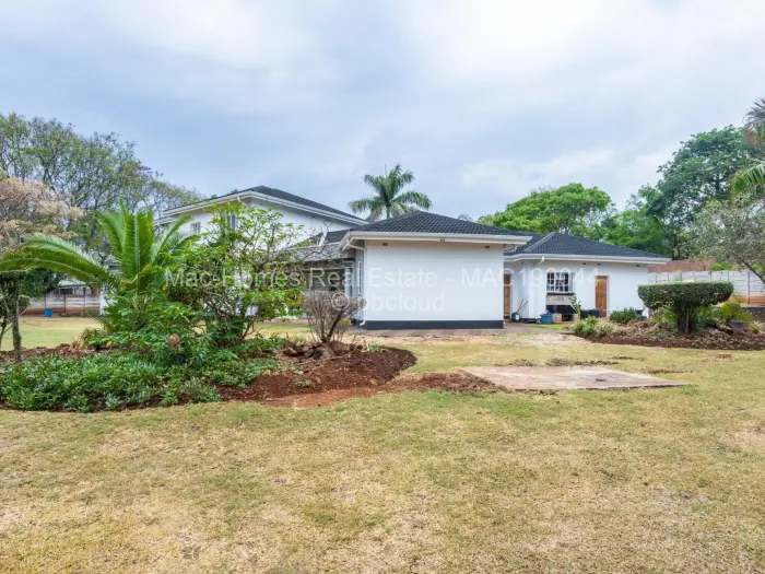 5 Bedroom House for Sale in Borrowdale, Harare