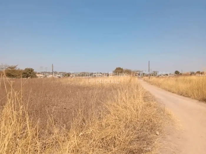 Residential Stand for Sale in Whitecliff, Harare