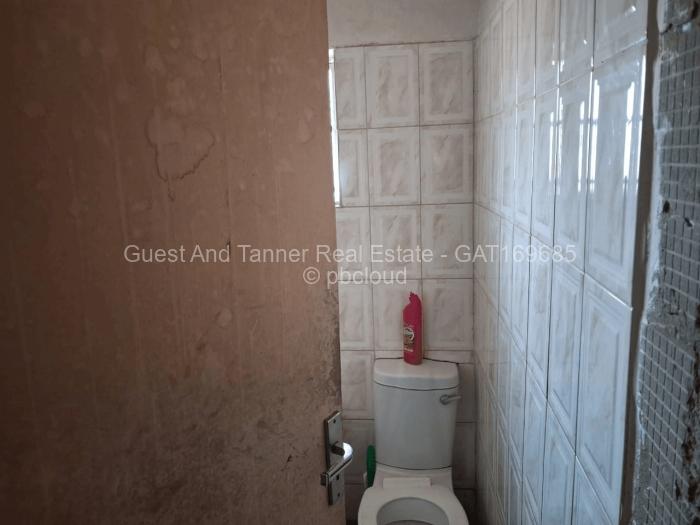 5 Bedroom House for Sale in Crowhill Views, Harare