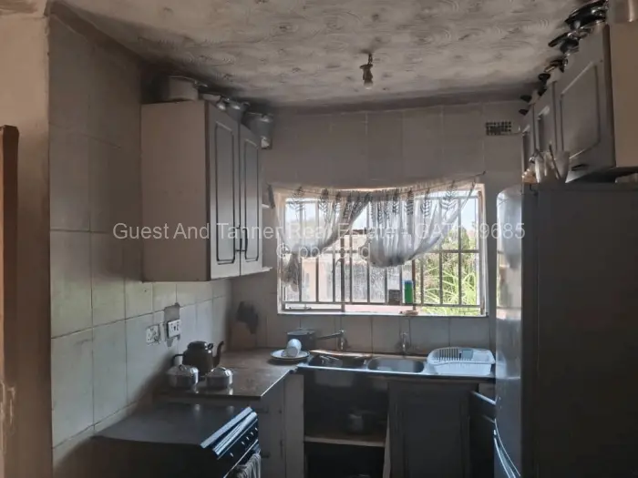 5 Bedroom House for Sale in Crowhill Views, Harare