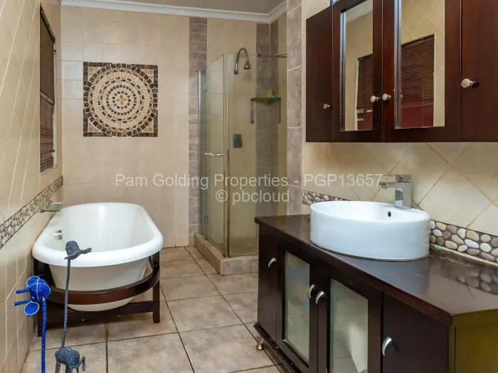 4 Bedroom House for Sale in Greystone Park, Harare