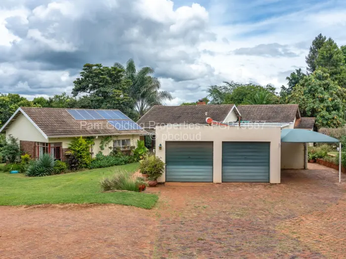 4 Bedroom House for Sale in Greystone Park, Harare