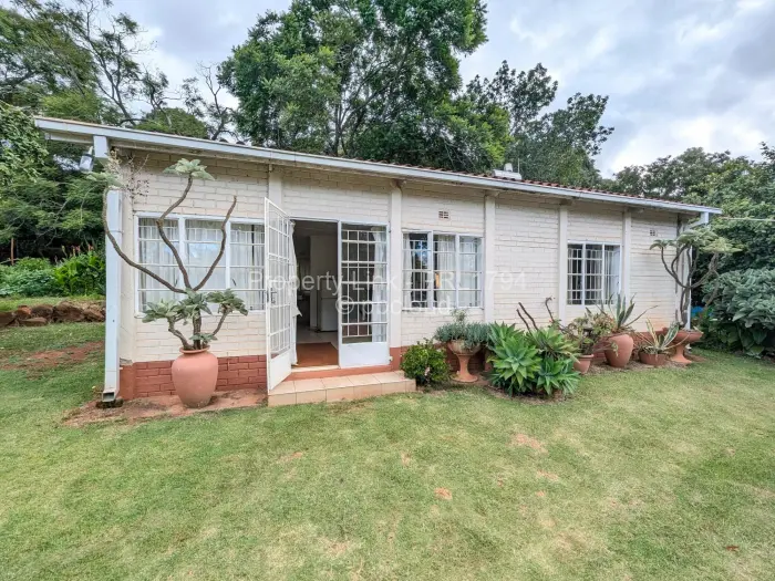 3 Bedroom House for Sale in Mandara, Harare