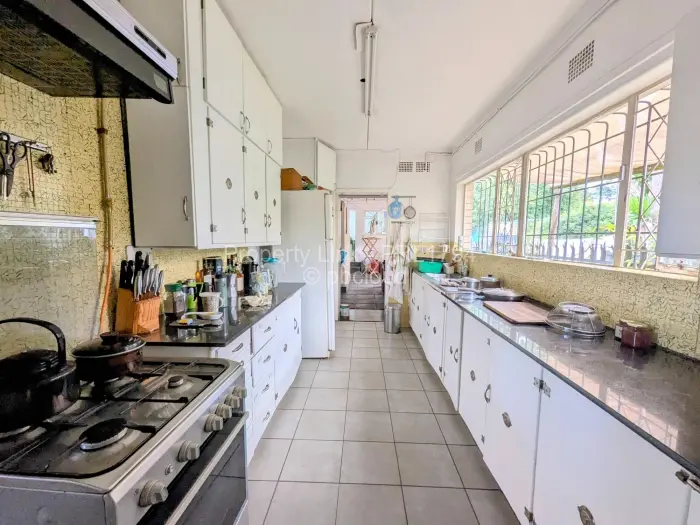 3 Bedroom House for Sale in Mandara, Harare