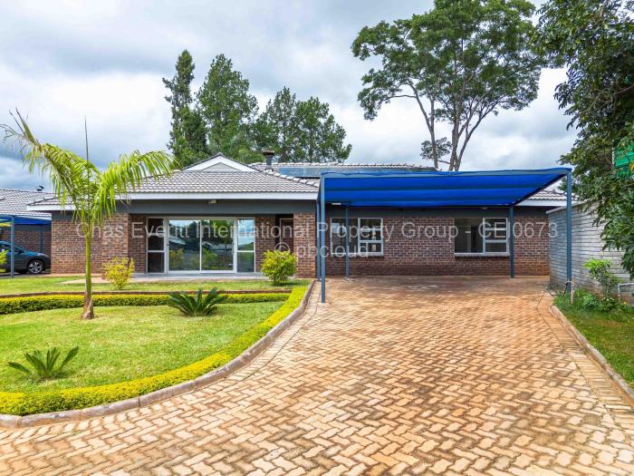 Townhouse/Cluster to Rent in Borrowdale, Harare