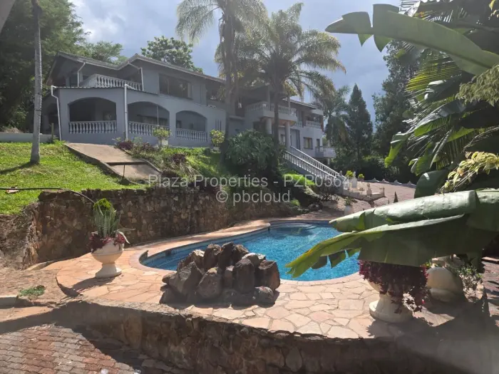 7 Bedroom House for Sale in Borrowdale, Harare