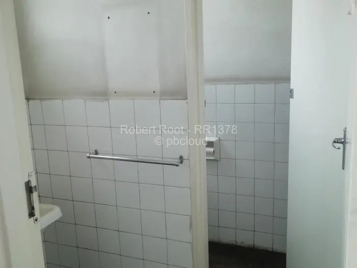 Warehouse/Industrial to Rent in Graniteside, Harare