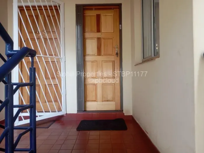 2 Bedroom House to Rent in Avenues