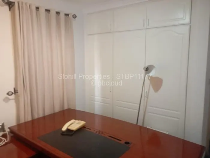 2 Bedroom House to Rent in Avenues
