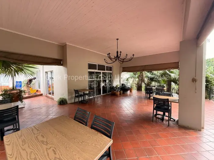 Office to Rent in Highlands