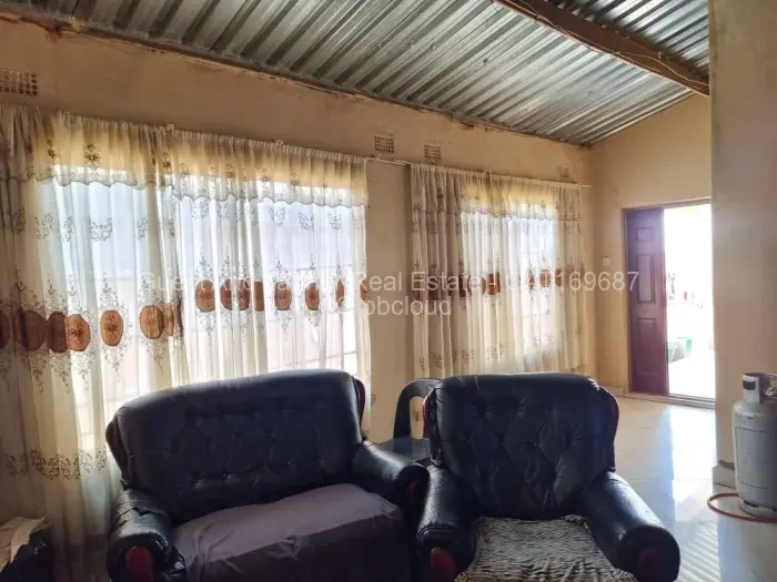 House for Sale in Cowdray Park, Bulawayo