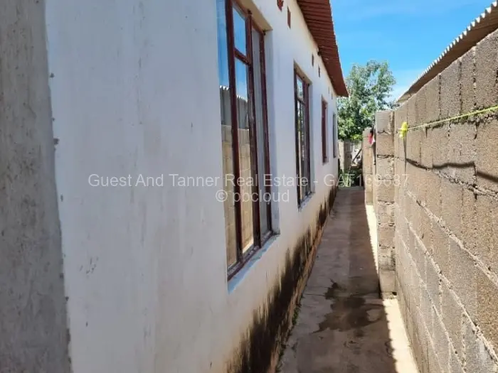 House for Sale in Cowdray Park, Bulawayo