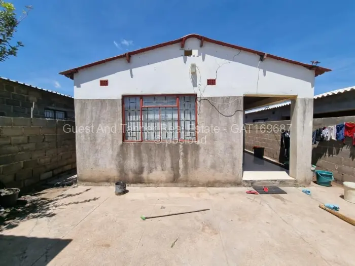 House for Sale in Cowdray Park, Bulawayo