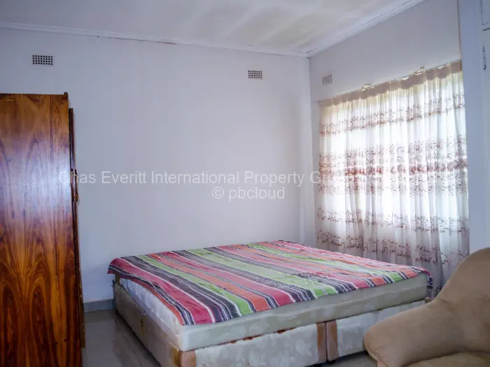 3 Bedroom House for Sale in Woodville, Bulawayo