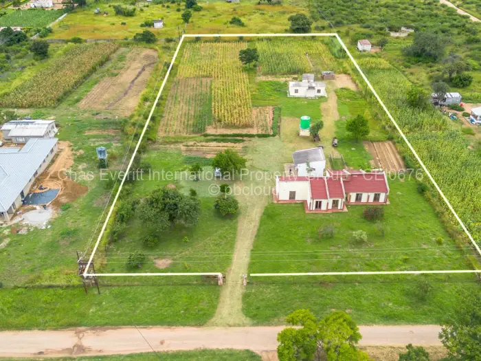 3 Bedroom House for Sale in Woodville, Bulawayo