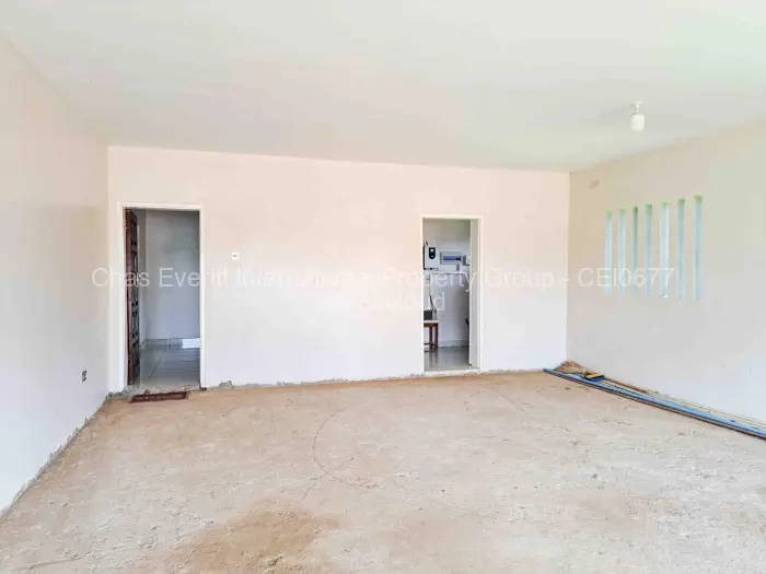 5 Bedroom House for Sale in Mount Hampden, Harare