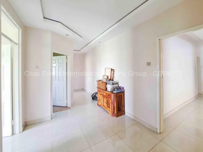 5 Bedroom House for Sale in Mount Hampden, Harare