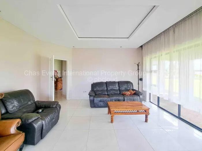 5 Bedroom House for Sale in Mount Hampden, Harare