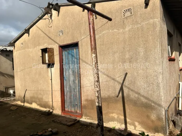 4 Bedroom House for Sale in Pumula South, Bulawayo