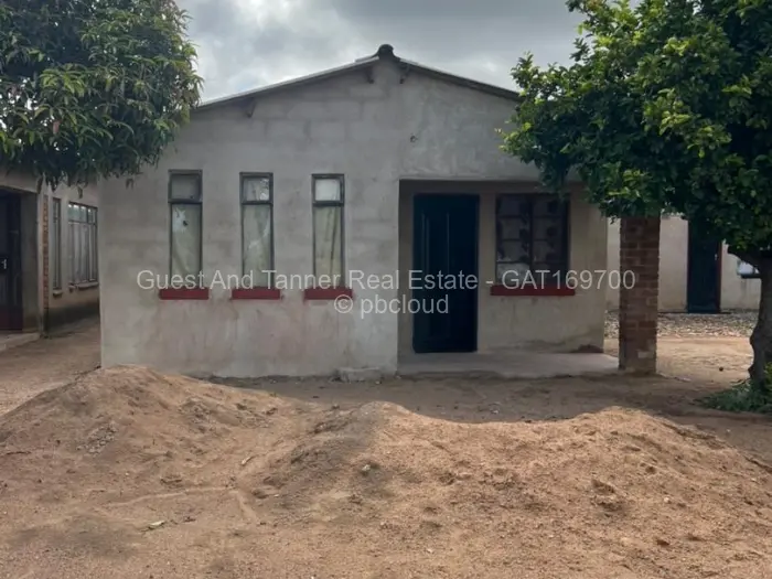 4 Bedroom House for Sale in Pumula South, Bulawayo