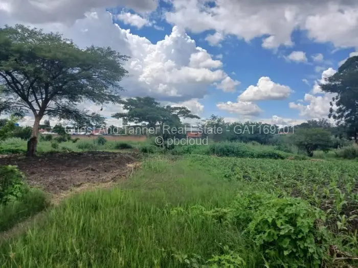 Commercial Stand for Sale in Waterfalls, Harare