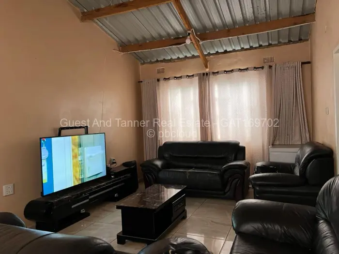 3 Bedroom House for Sale in Emganwini, Bulawayo