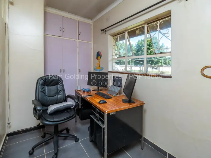 4 Bedroom House for Sale in Greendale, Harare