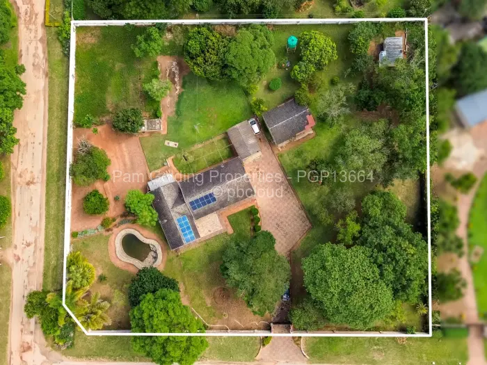 4 Bedroom House for Sale in Greendale, Harare