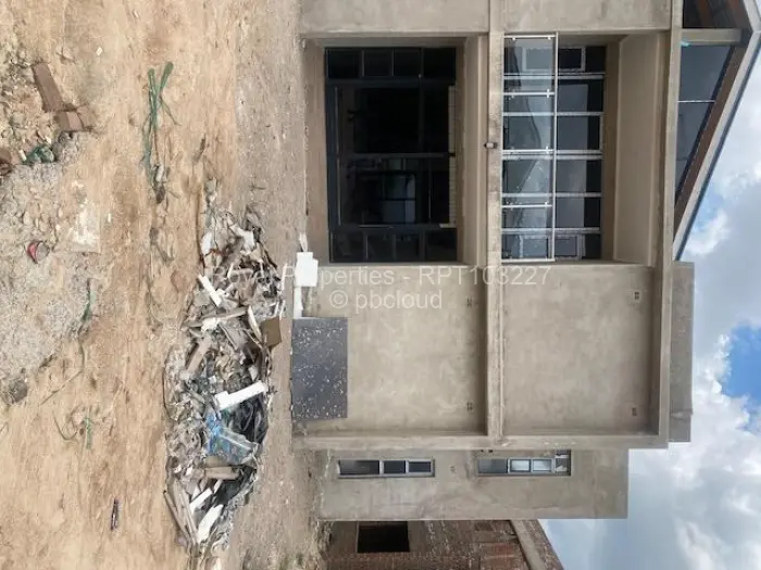 Townhouse/Cluster for Sale in Monavale, Harare