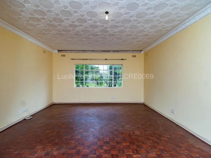 5 Bedroom House for Sale in Borrowdale, Harare