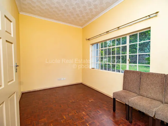 5 Bedroom House for Sale in Borrowdale, Harare