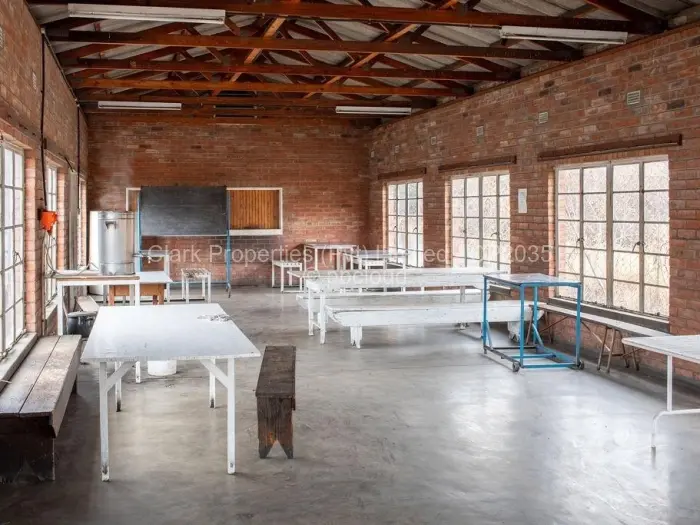 Warehouse/Industrial for Sale in Donnington, Bulawayo