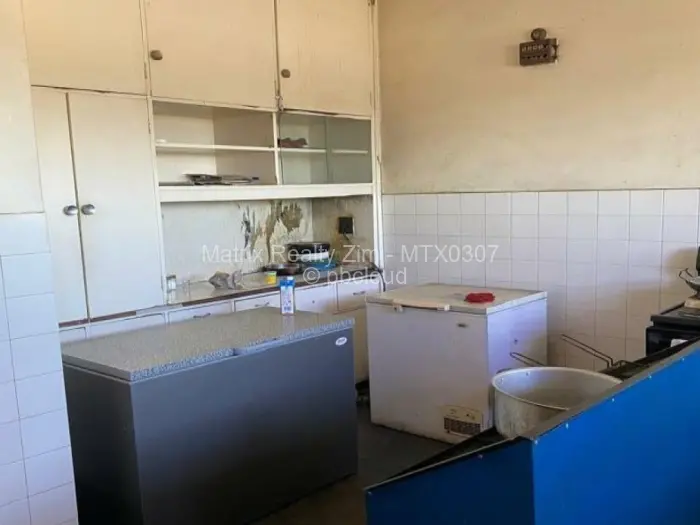 Office for Sale in Hwange, Hwange