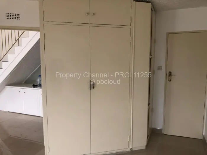 Flat/Apartment to Rent in Avondale