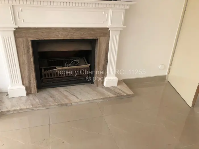 Flat/Apartment to Rent in Avondale