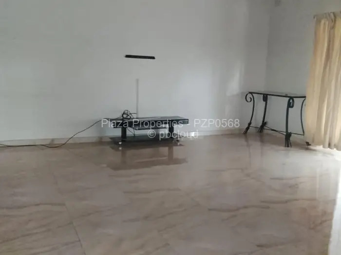 5 Bedroom House to Rent in Bluff Hill, Harare